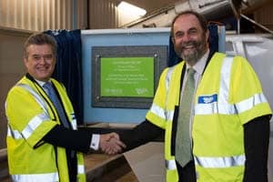 Picture caption: (l-r) Wessex Water chairman Colin Skellett with Defra Minister David Heath
